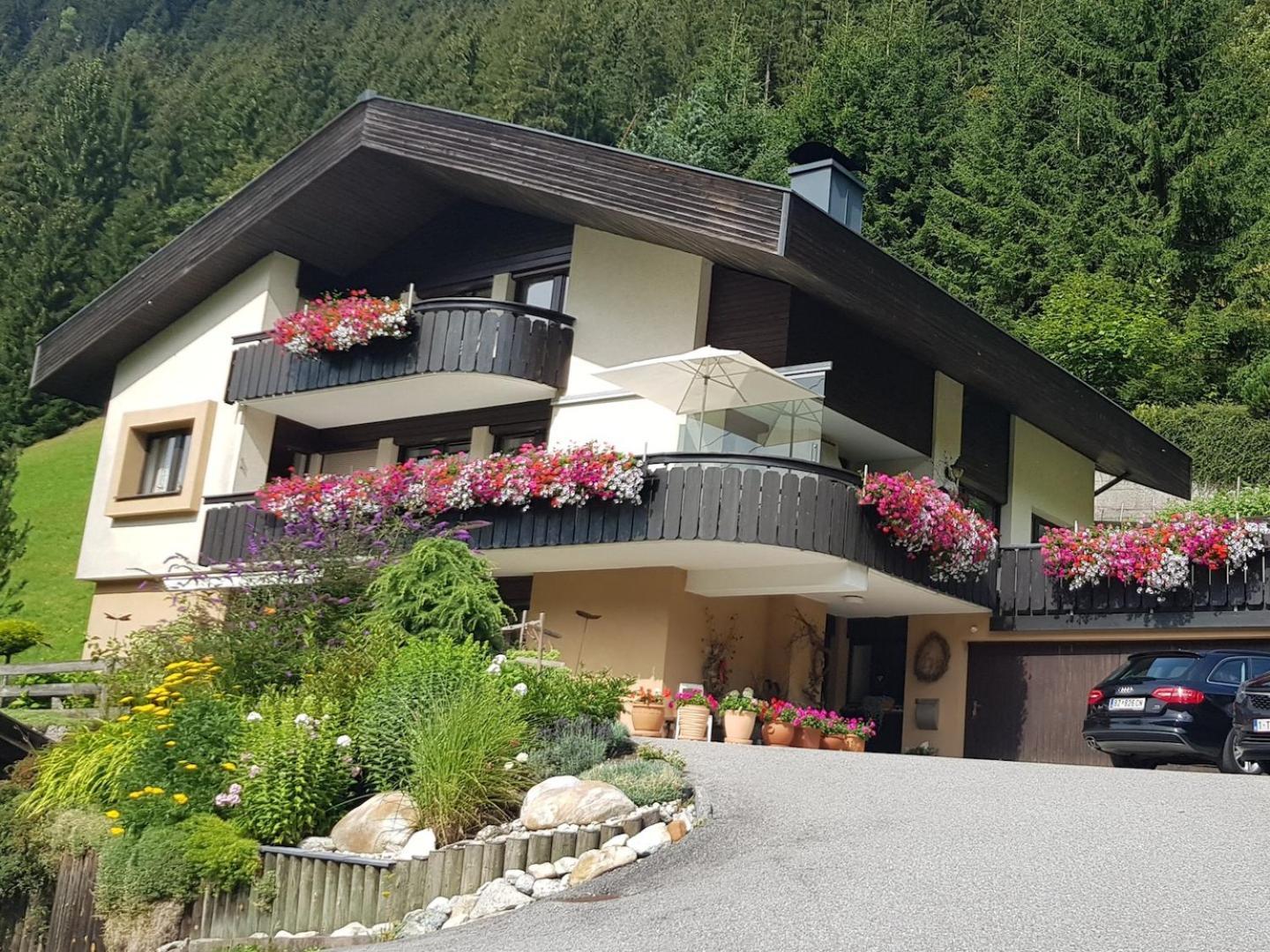 Апартаменты Haus Gueatli Гашум Экстерьер фото